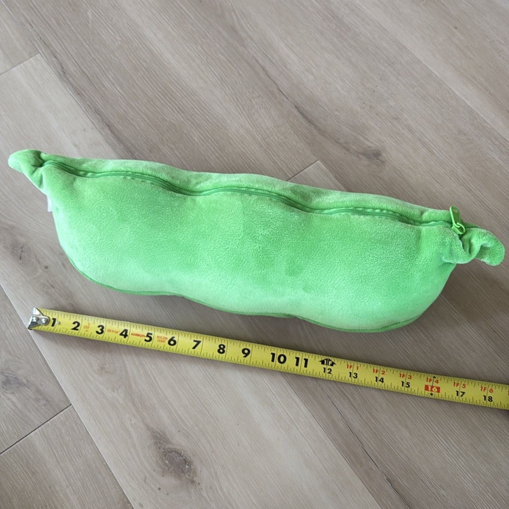 Disney Green Plush Toy Three Peas in a Pod ** LIKE NEW - Picture 9 of 10